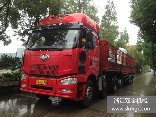 浙江雙金機(jī)械圓錐破碎機(jī) 浙江雙金機(jī)械圓錐破碎機(jī)