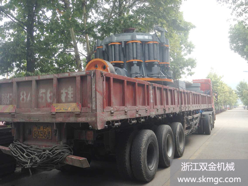 浙江雙金機(jī)械圓錐破碎機(jī) 浙江雙金機(jī)械圓錐破碎機(jī)