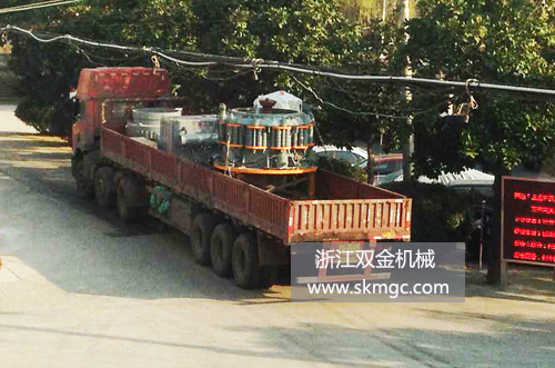 浙江雙金機(jī)械圓錐破碎機(jī)