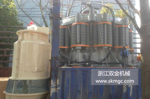 浙江雙金機(jī)械圓錐式破碎機(jī)