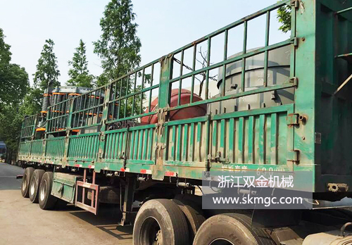 浙江雙金機(jī)械圓錐式破碎機(jī)