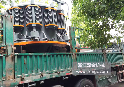 浙江雙金機(jī)械圓錐式破碎機(jī)